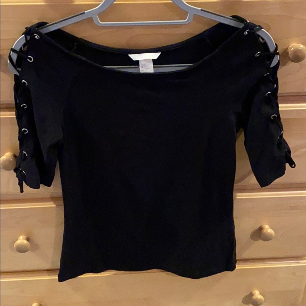 H&M Black top with crisscross details on sleeves